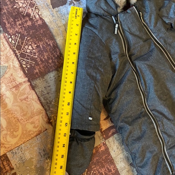 Great Baby snowsuit used twice. - Picture 8 of 10